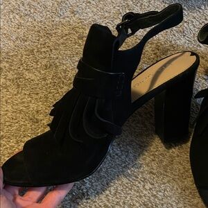 NWT Via Spiga Black Suede Fringe Heels Size 9